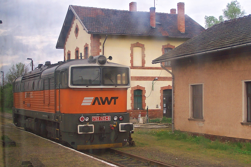 753 703 - 8 Mágocs - Alsómocsolád (2012.04.23).