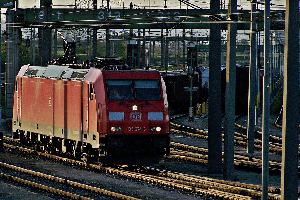 185 374 - 6 Kledering (2012.04.30)