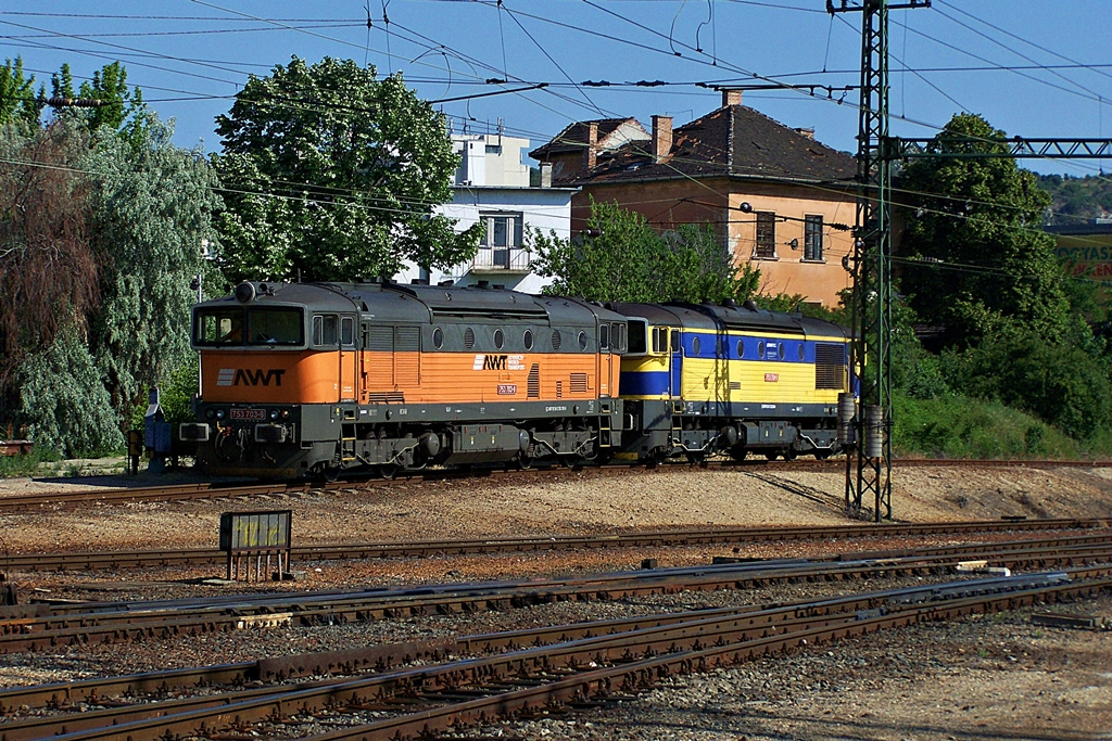 753 703 - 8 + 753 704 - 6 Kelenföld (2012.05.27).