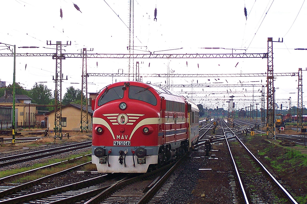 2761 017 Dombóvár (2012.06.11).