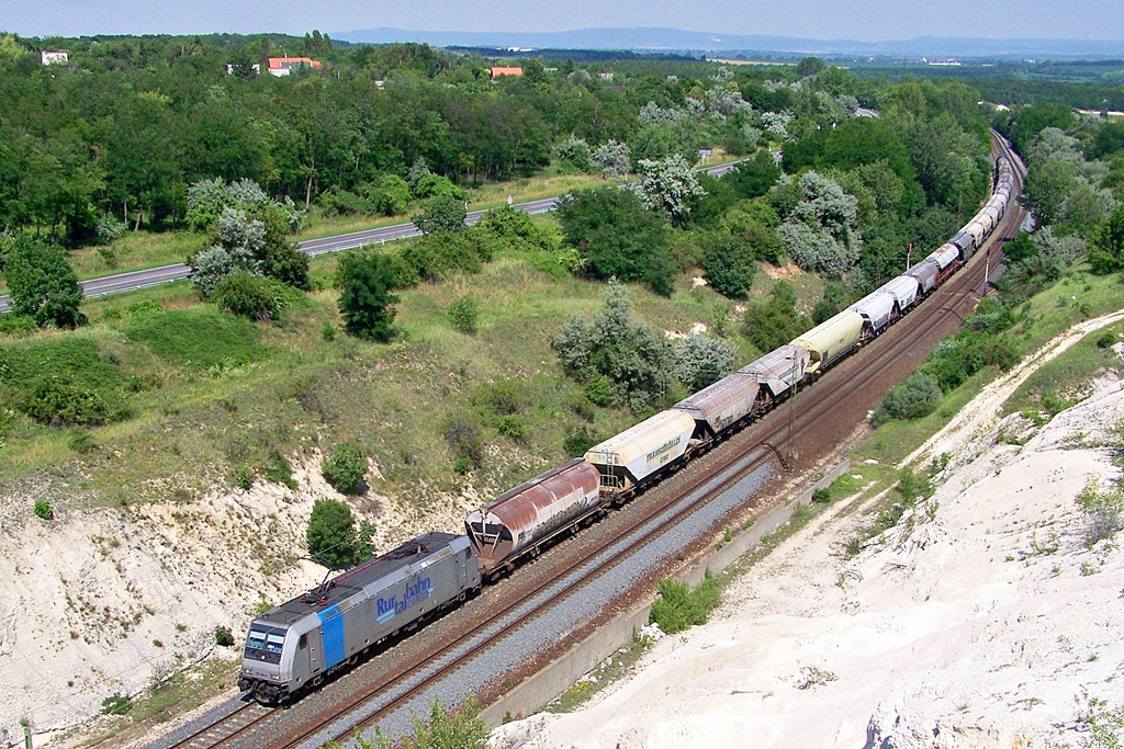 185 684 - 8 Szár (2012.06.17).