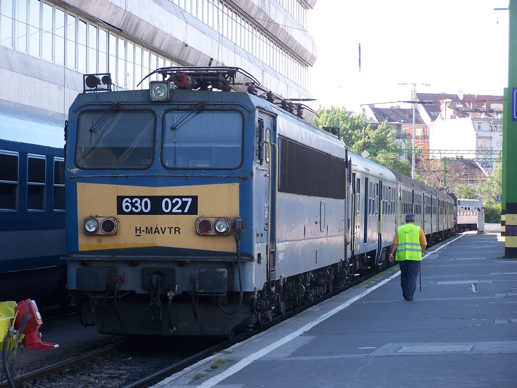 630 027 Déli pu. (2012.06.17).