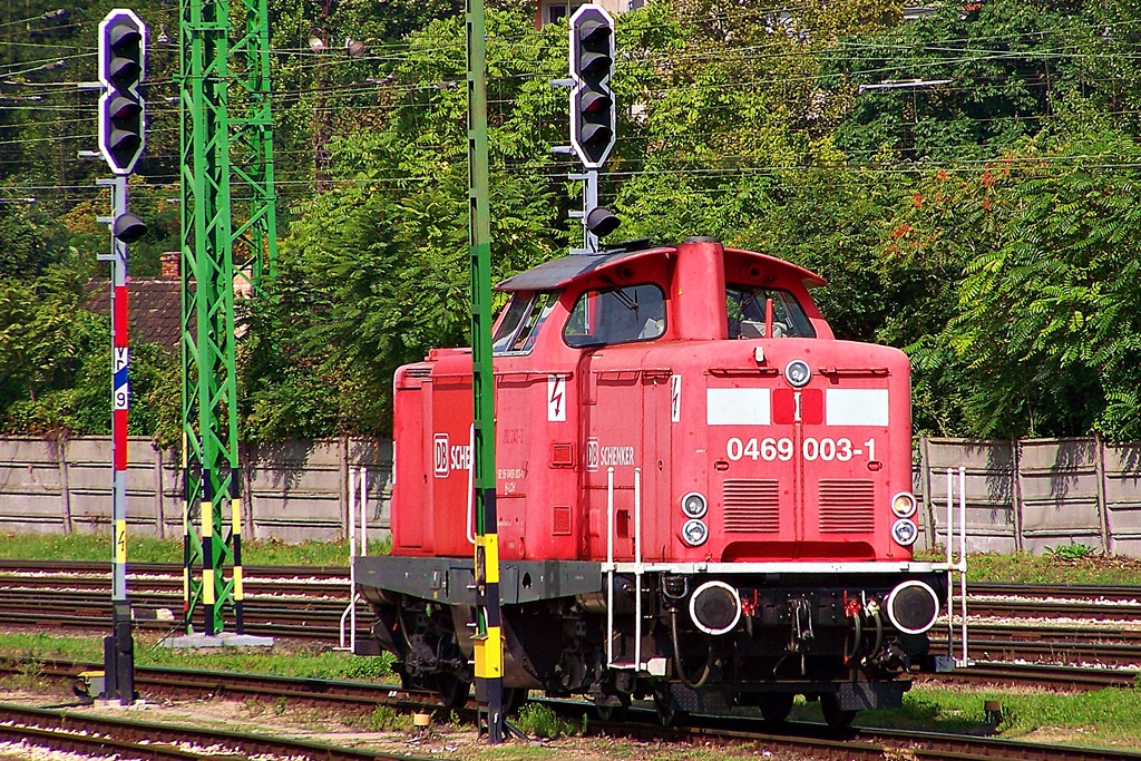469 003 Győr-Rendező (2011.08.16).