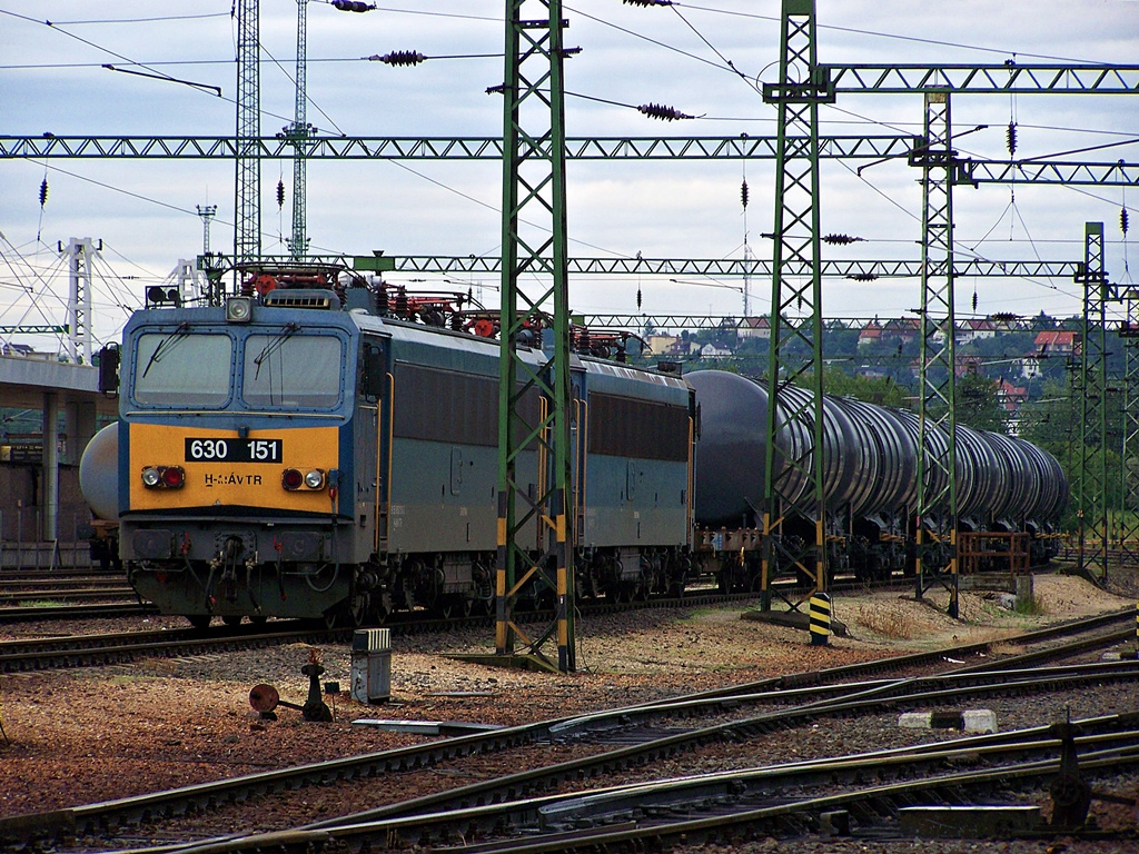 630 151 + 630 045 Kelenföld (2012.06.25)