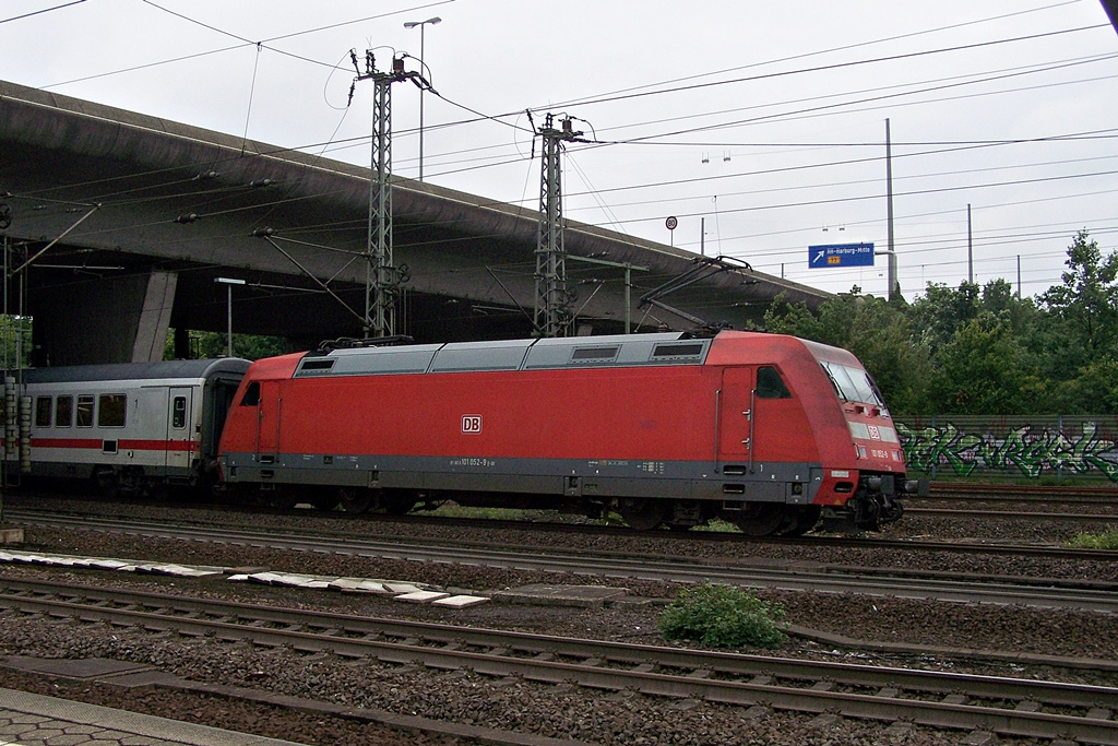 101 052 - 9 Hamburg-Harburg (2012.07.11).