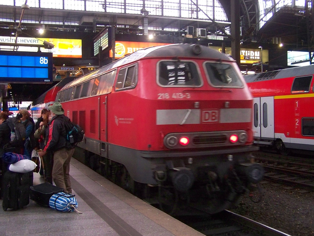 218 413 - 3 Hamburg Hbf (2012.07.12).02