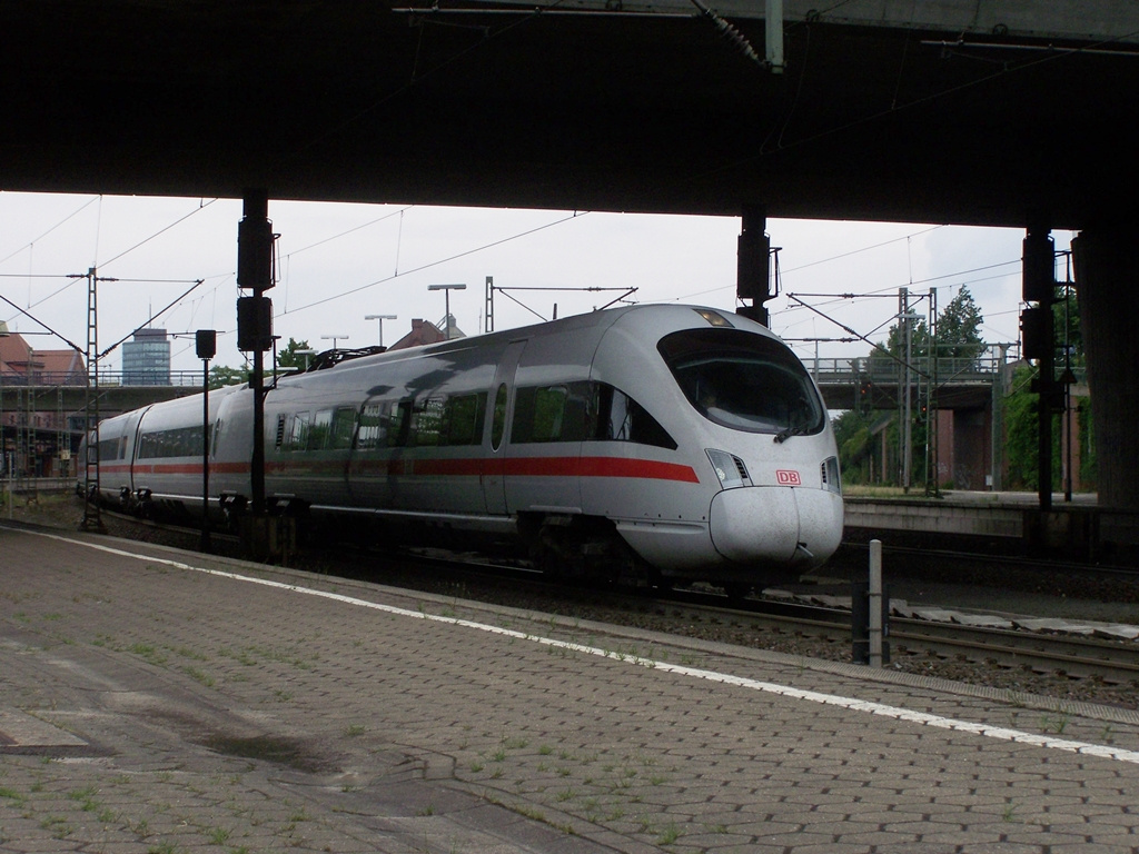 411, 415 Hamburg - Harburg (2012.07.11).04
