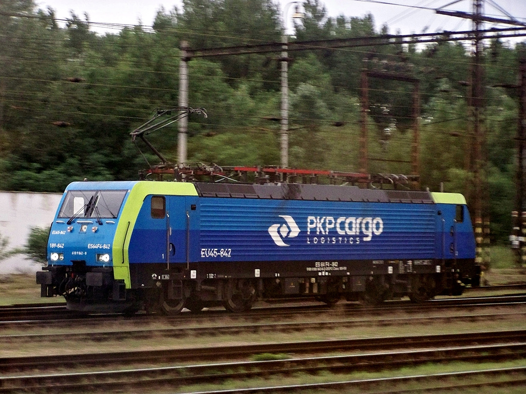 ES 64 F4 - 842 Kúty (2012.07.12).