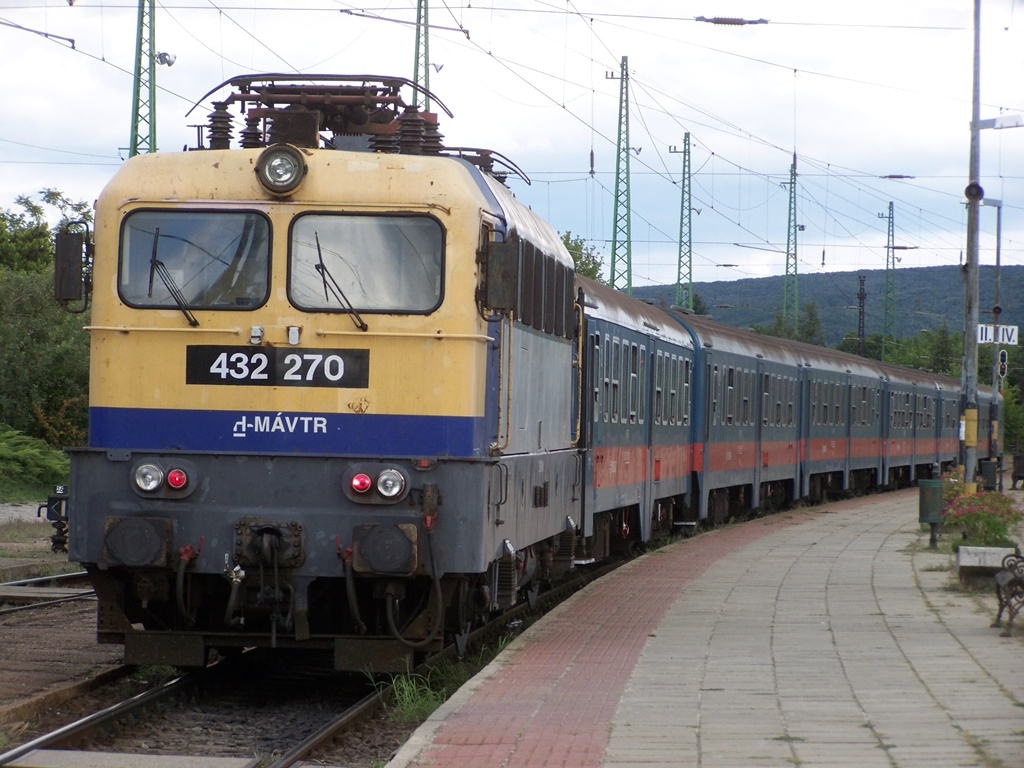 432 270 Szob (2012.08.11).