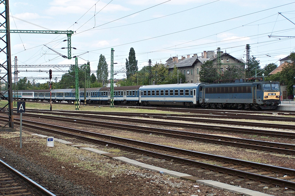 630 015 Kelenföld (2012.08.08)