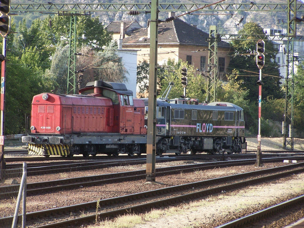 450 002 + 429 005 Kelenföld (2012.08.24).