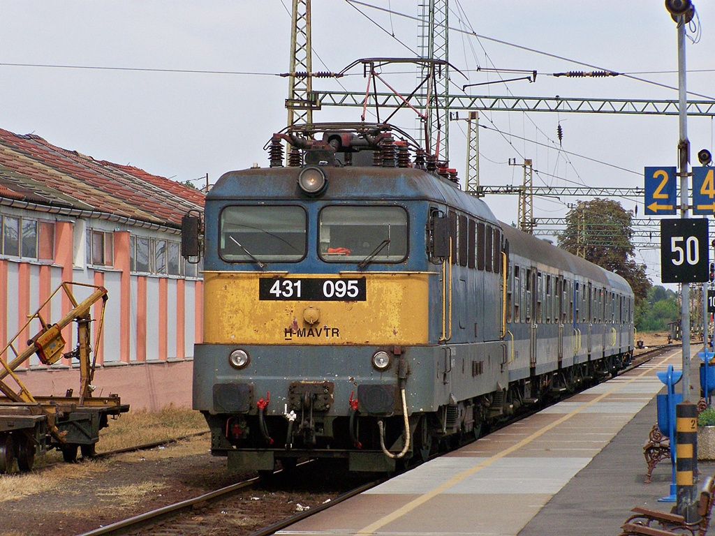 431 095 Dombóvár (2012.09.11).