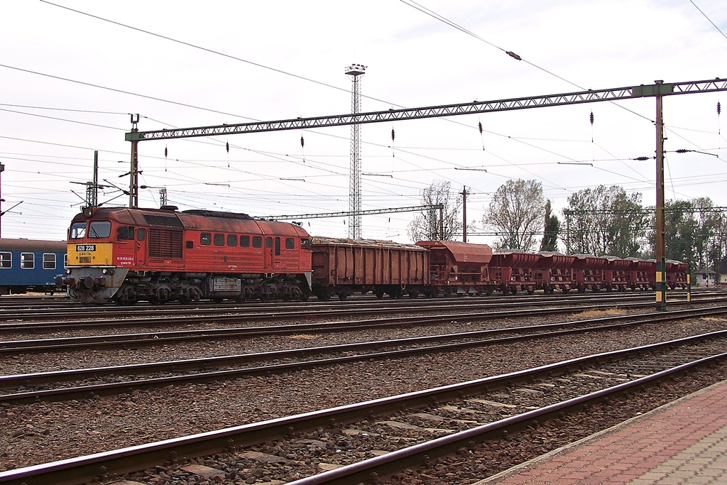 628 228 Dombóvár (2012.09.11).