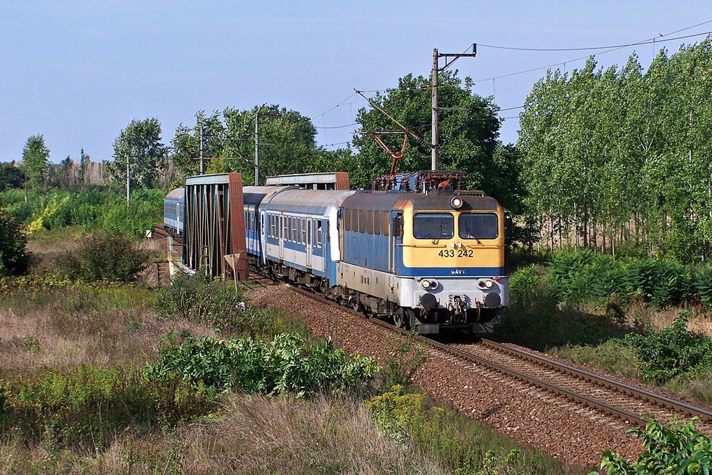 433 242 Dombóvár (2012.09.22).