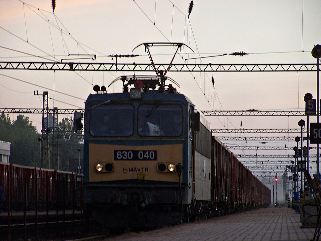 630 040 Dombóvár (2012.10.04).01