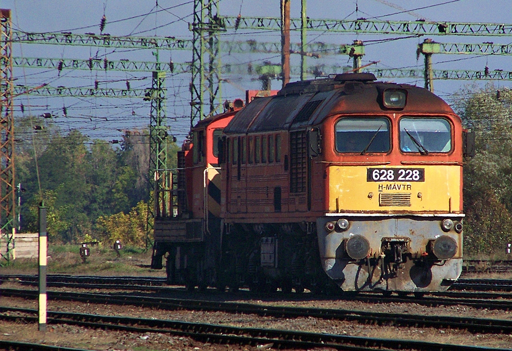 628 228 Dombóvár (2012.10.15).