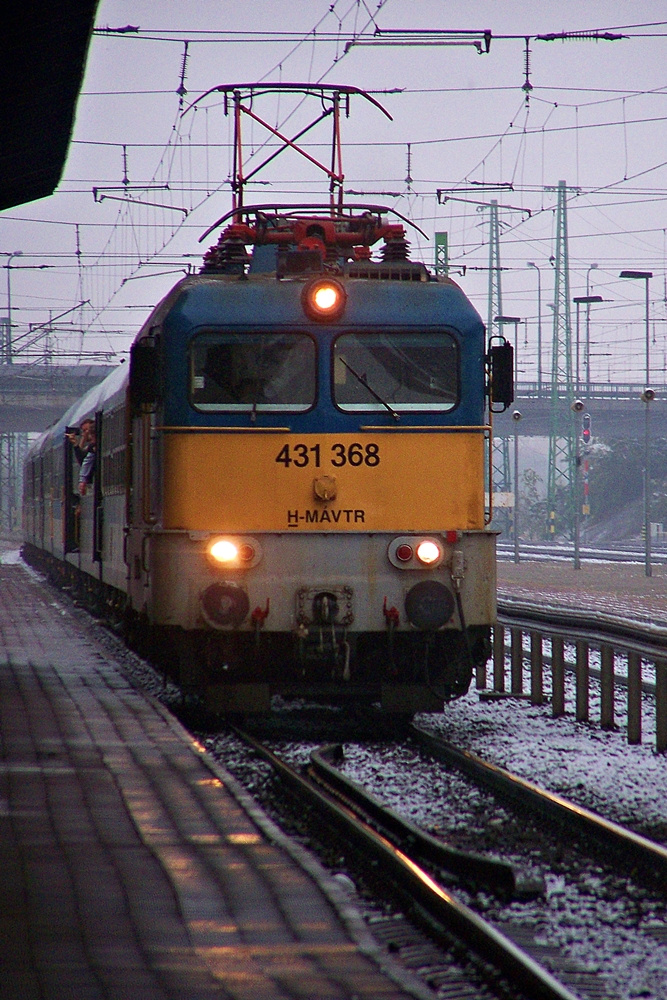 431 368 Cegléd (2012.10.29).