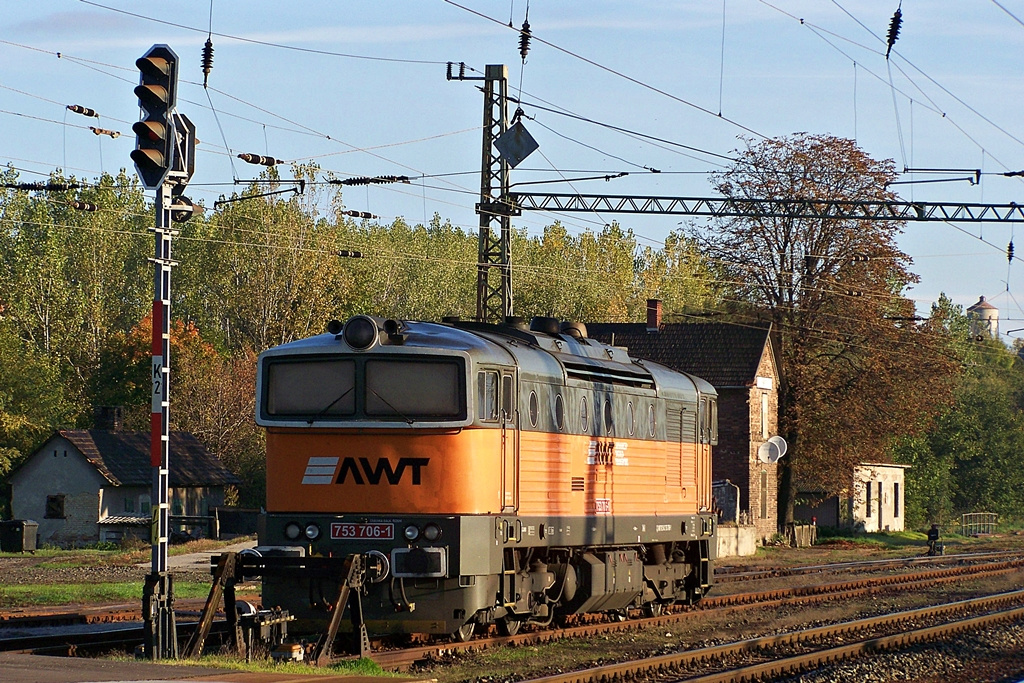 753 706 Dombóvár (2012.10.31).