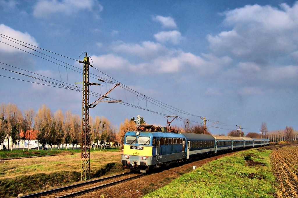 431 365 Dombóvár (2012.11.17).