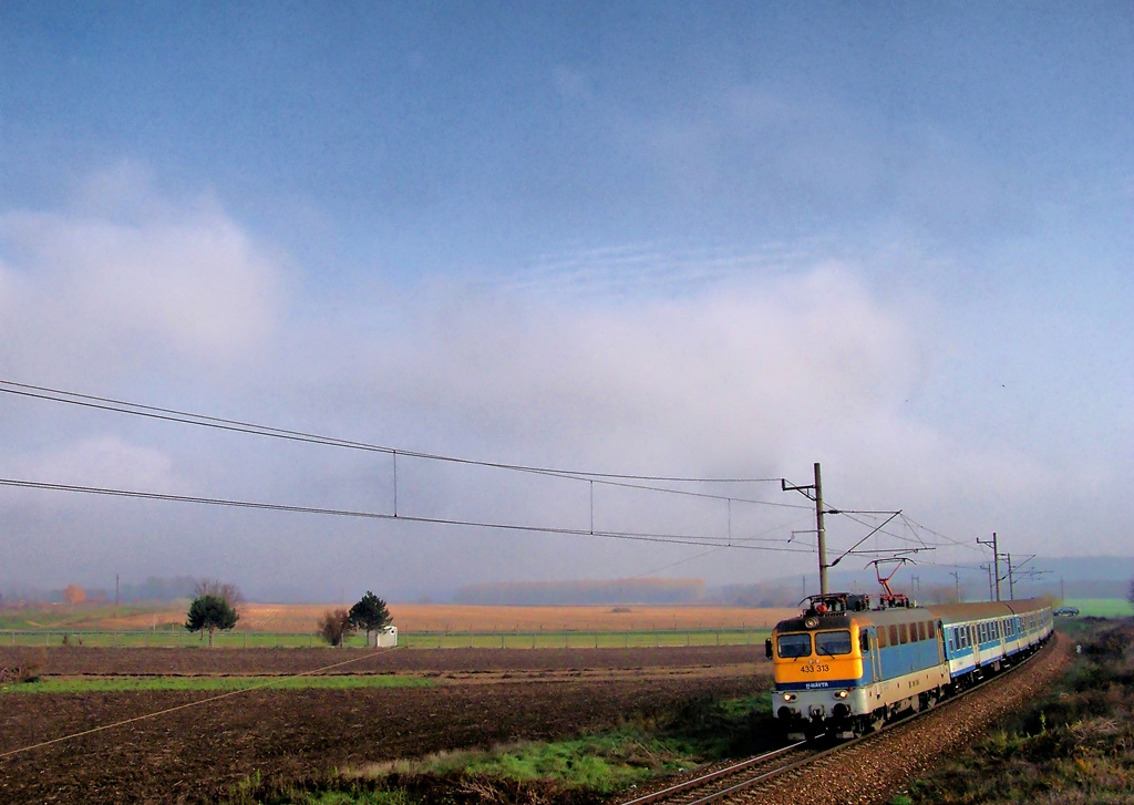 433 313 Dombóvár (2012.11.17).