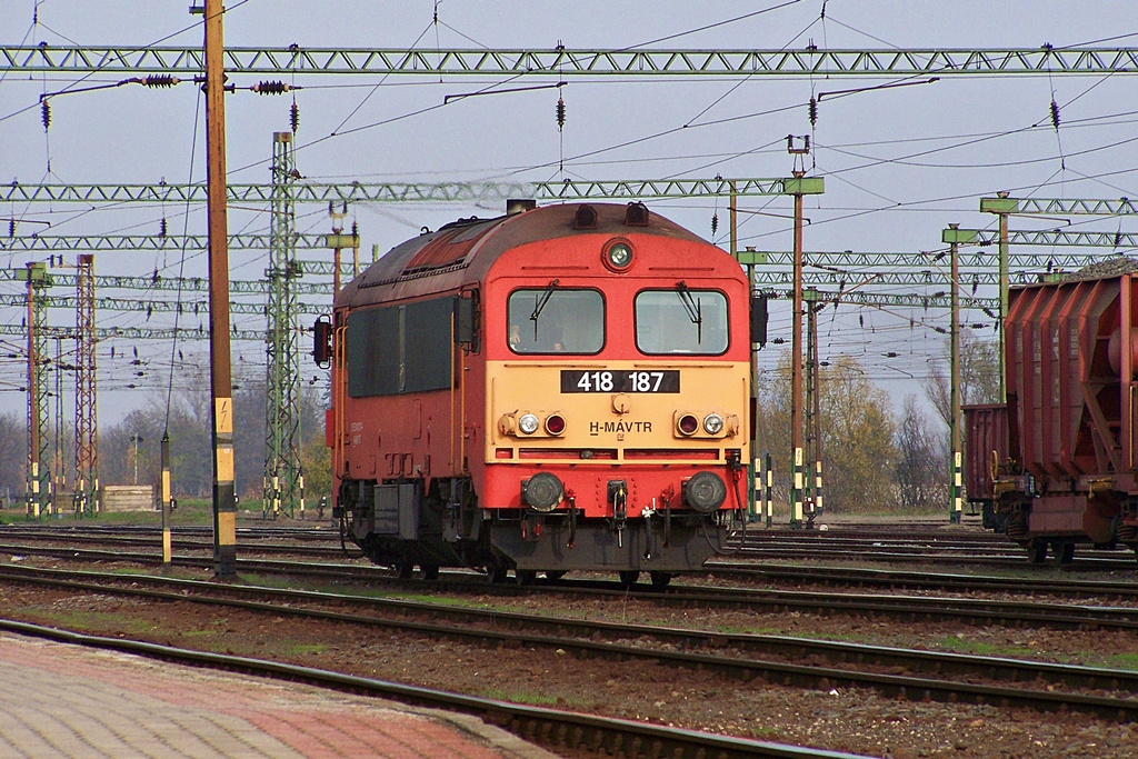 418 187 Dombóvár (2012.11.19).02
