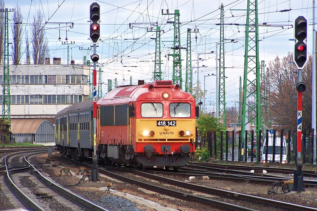 418 142 Győr (2012.11.29).