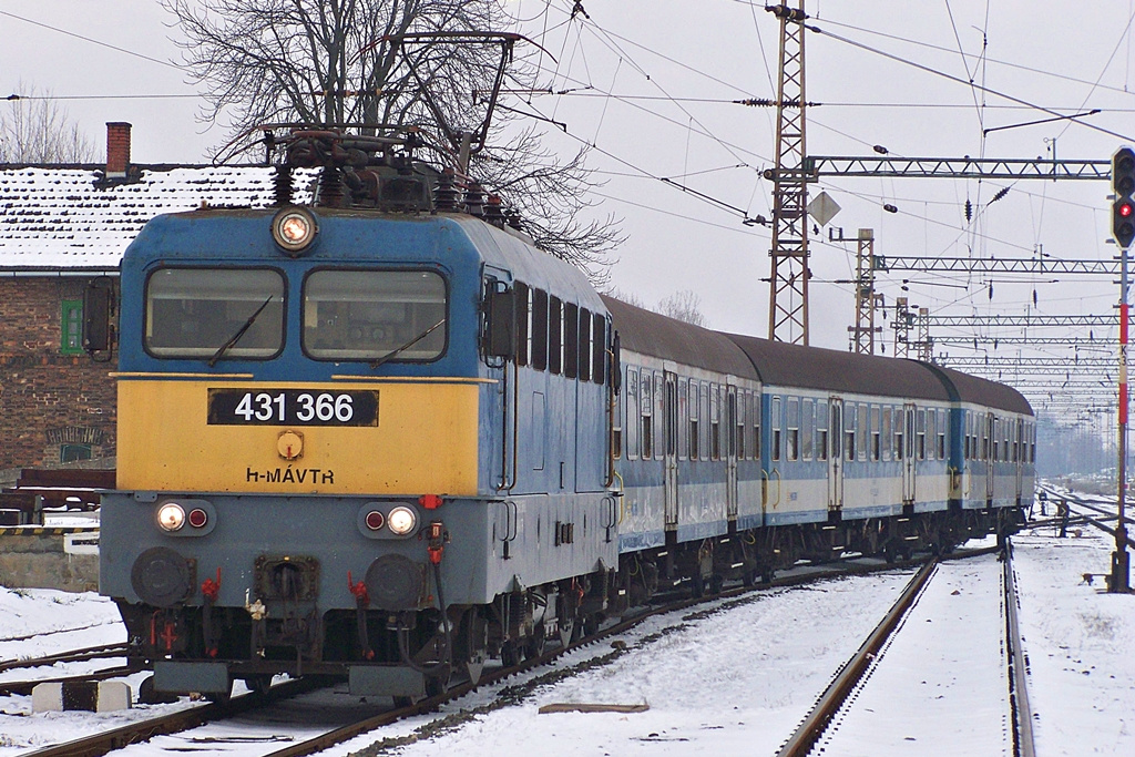 431 366 Dombóvár (2012.12.11).