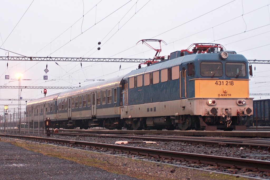 431 218 Dombóvár (2012.12.19).01