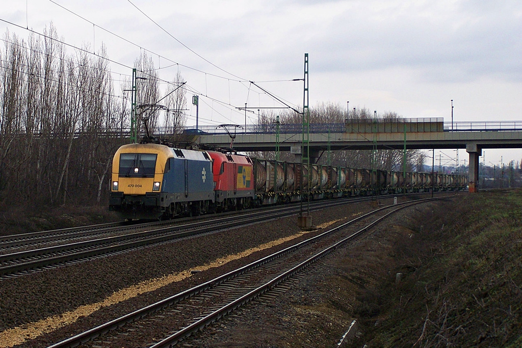 470 004 + 1116 060 Budaörs (2012.12.28).