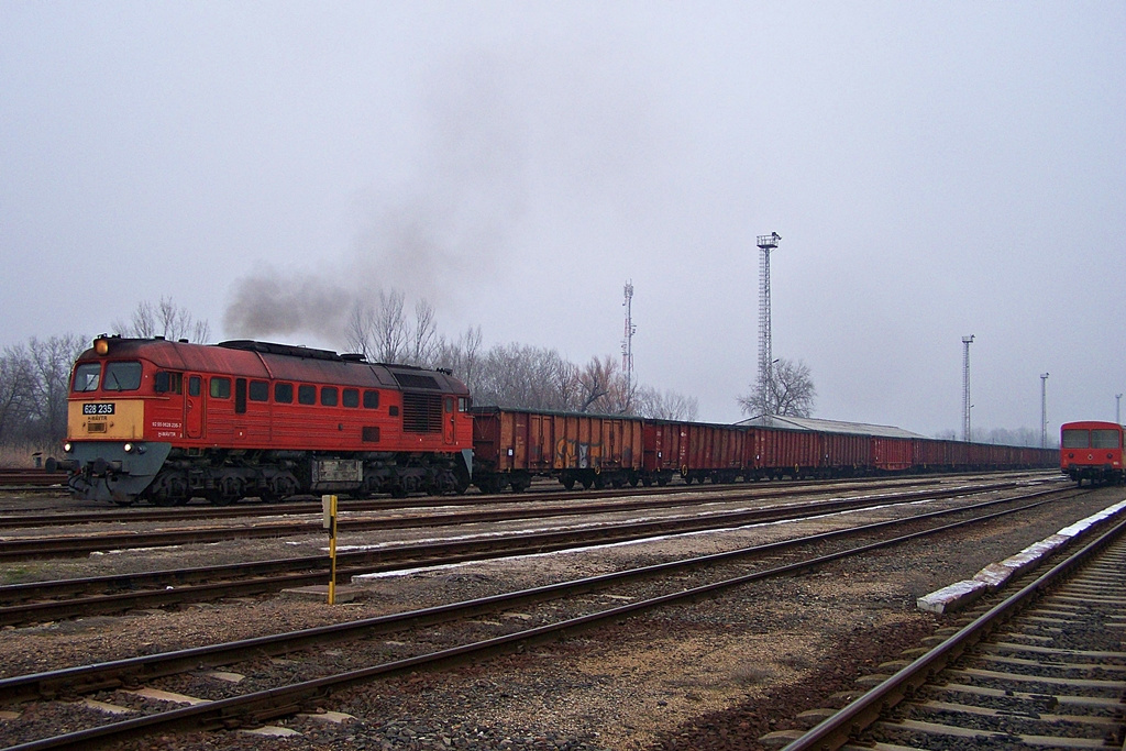 628 235 Bátaszék (2013.01.10).