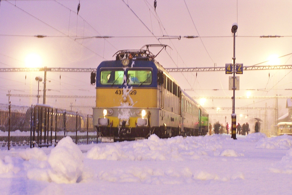 431 229 Dombóvár (2013.01.17).01