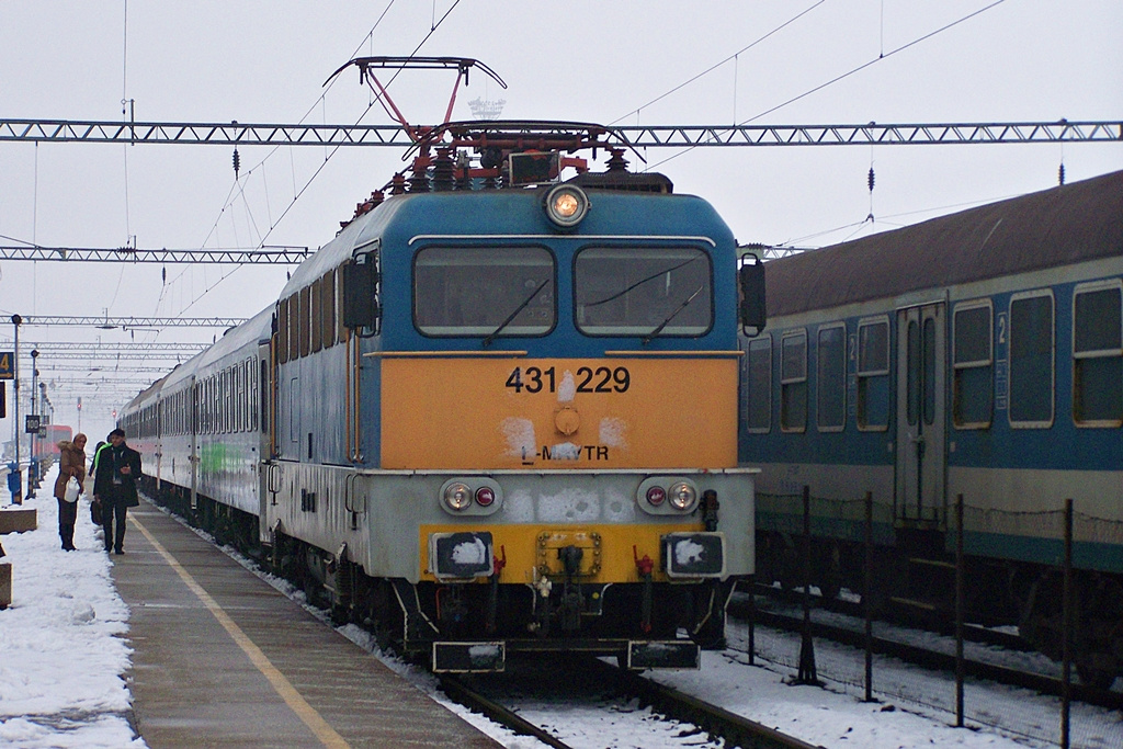 431 229 Dombóvár (2013.01.17).02