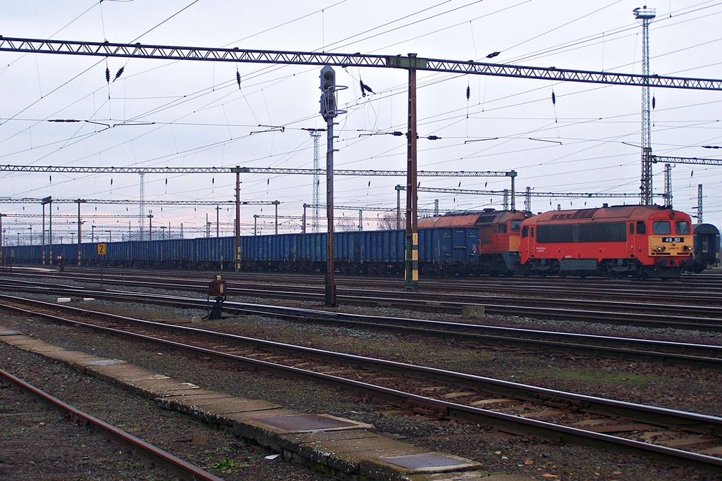 418 150 + 628 109 Dombóvár (2013.02.20).