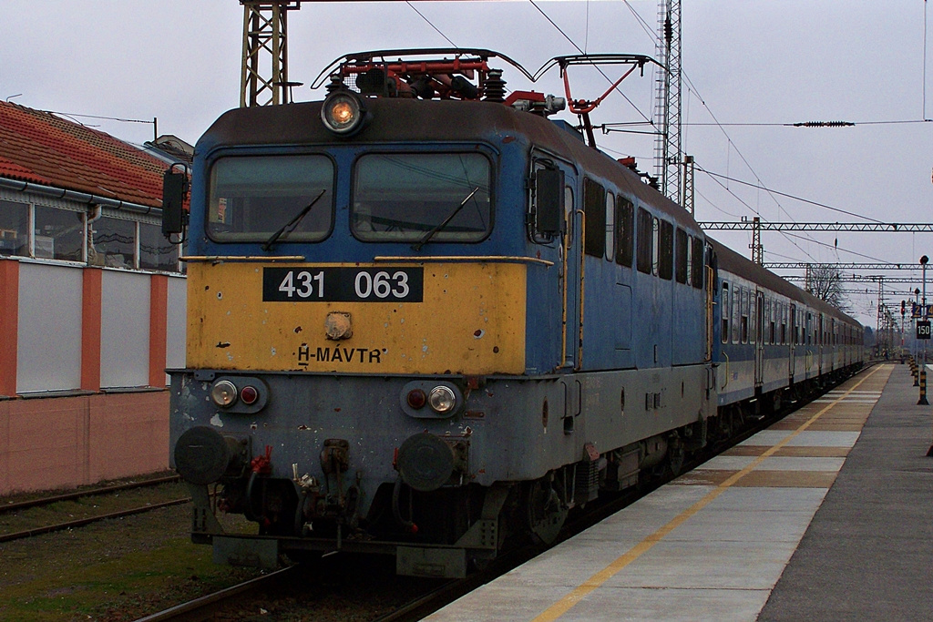 431 063 Dombóvár (2013.02.21).