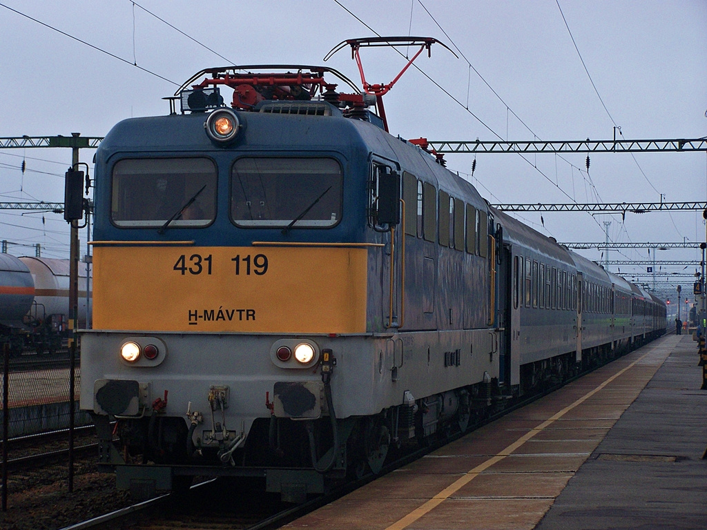 431 119 Dombóvár (2013.03.01).