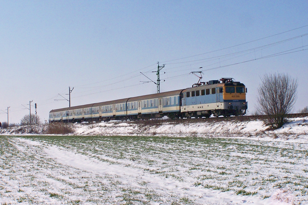 433 209 Dombóvár (2013.03.16).