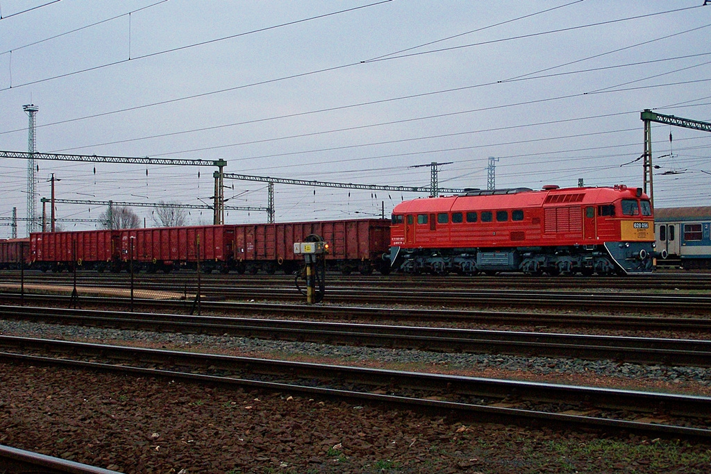 628 096 Dombóvár (2013.04.08).01