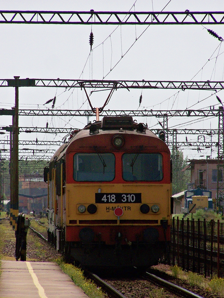 418 310 Dombóvár (2013.04.29)