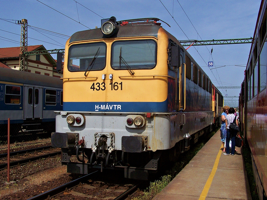 433 161 Dombóvár (2013.04.29)