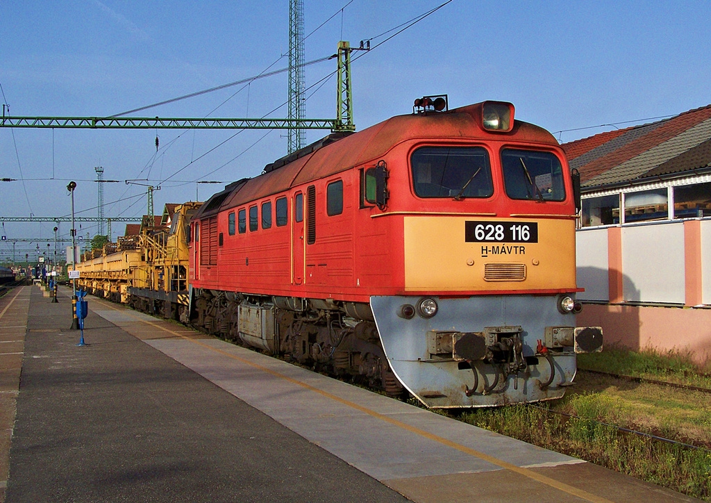 628 116 Dombóvár (2013.04.30).