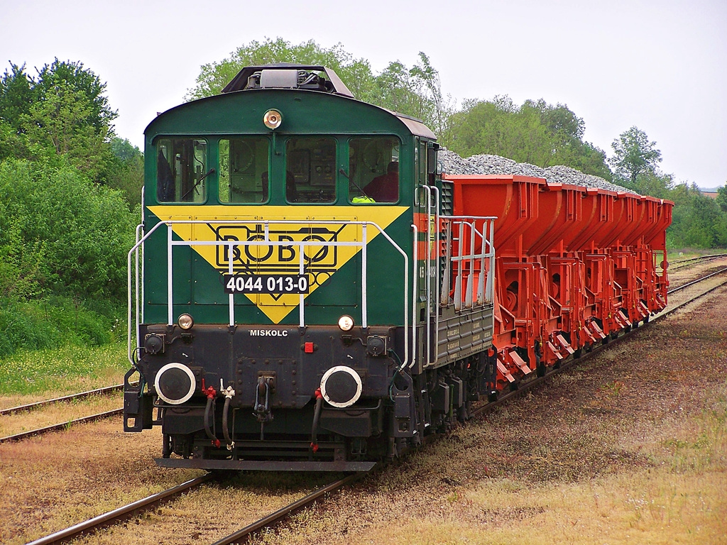 4044 013 Mágocs - Alsómocsolád (2013.05.02).