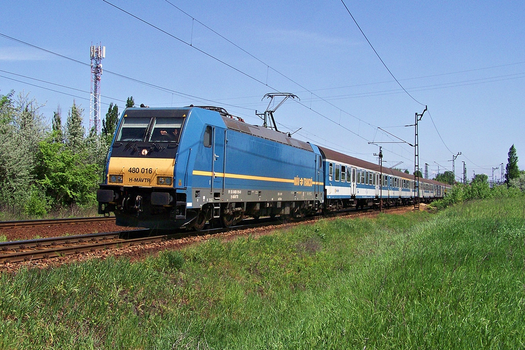 480 016 Szabadbattyán (2013.05.04).