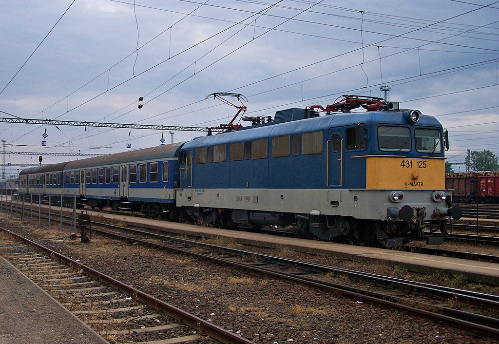 431 125 Dombóvár (2013.05.09).02