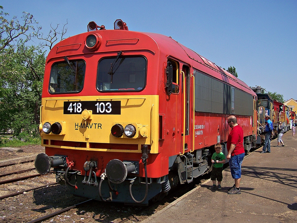 418 103 Szeged (2013.05.11).
