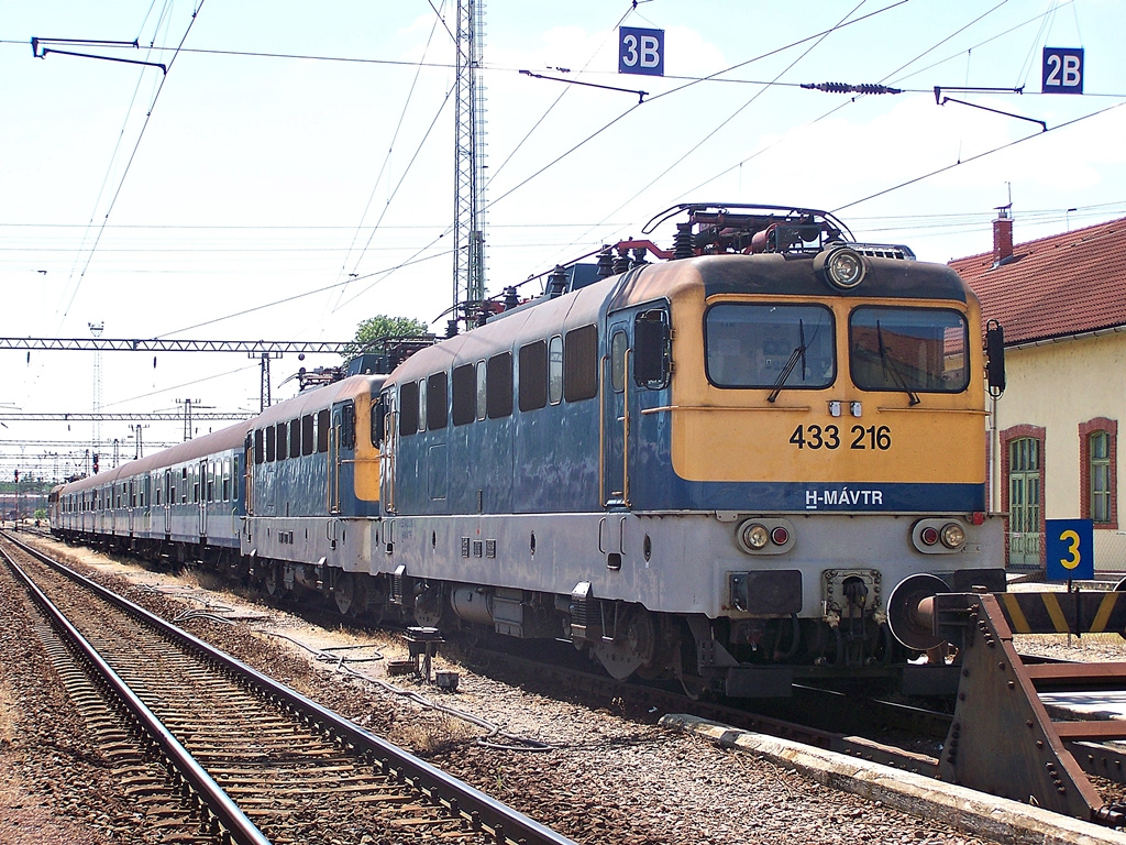 433 216 Dombóvár (2013.05.13).