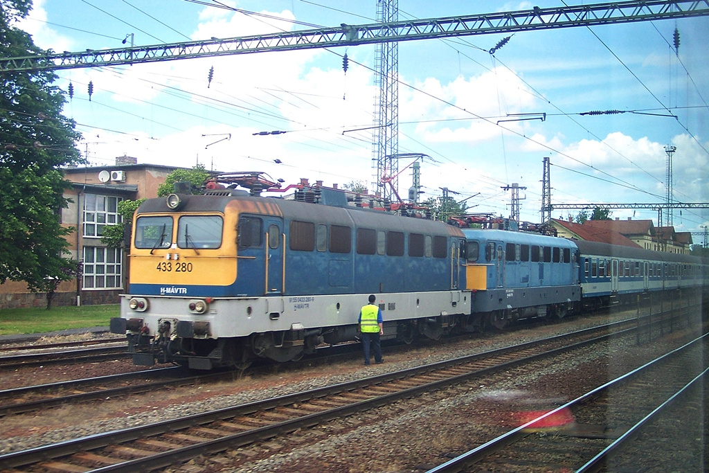 433 280 + 431 019 Dombóvár (2013.05.21).