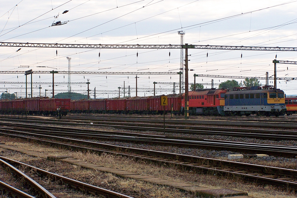 433 280 + 628 231 Dombóvár (2013.05.24).