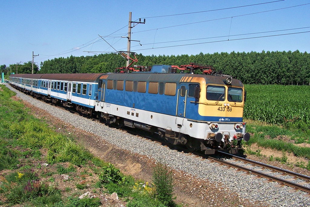 433 159 Dombóvár (2013.07.01).