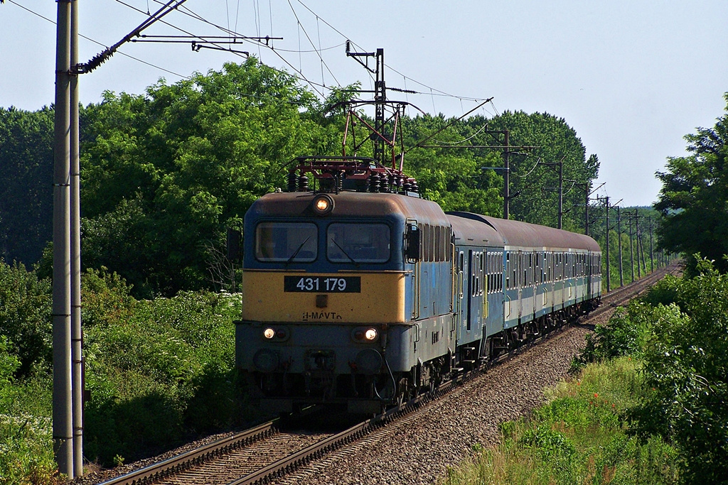 431 179 Dombóvár (2013.07.01).