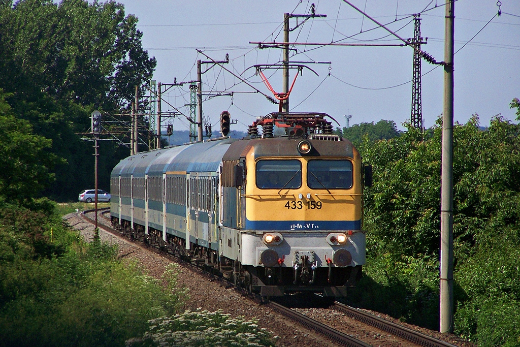 433 159 Dombóvár (2013.07.01).